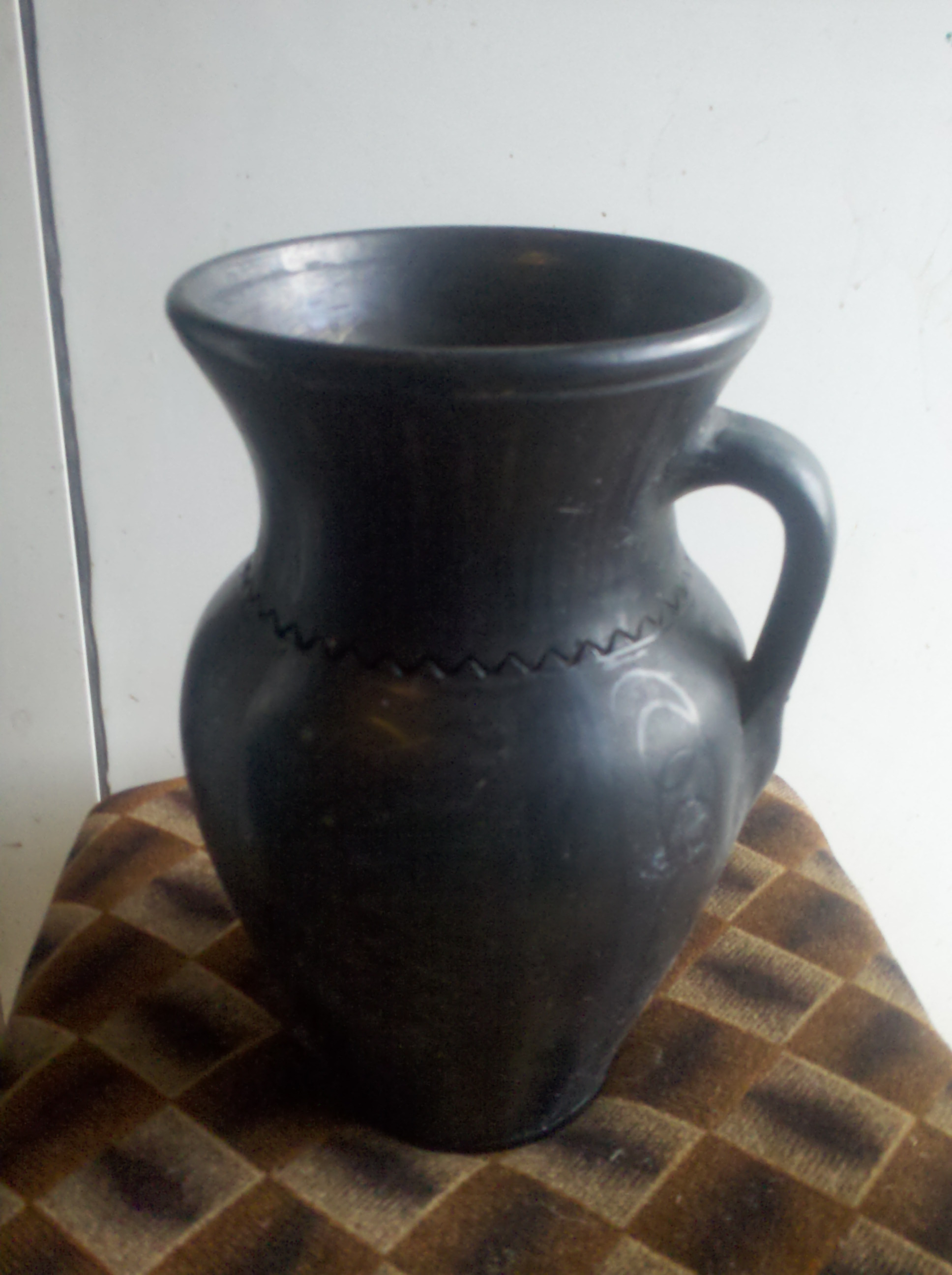 Atelierul de ceramică neagră din Marginea