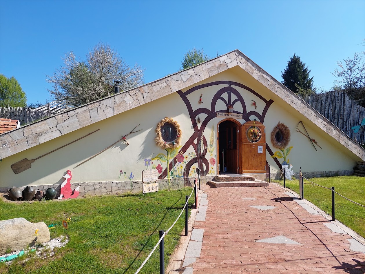 Povestea Calendarului – parc tematic unic în România — fotografia 2