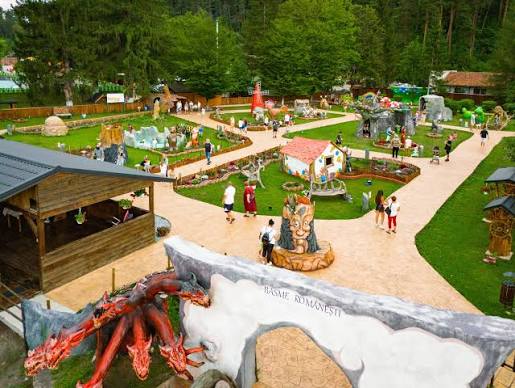 Parcul Tematic "Dumbrava Minunată"